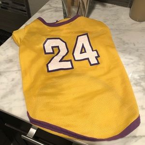 dog lakers jersey 24